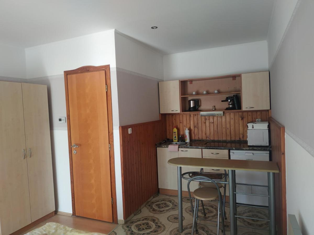 Aranyhal Apartman Sarvar Exterior photo