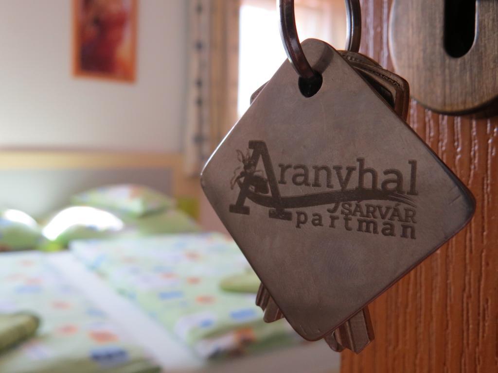 Aranyhal Apartman Sarvar Exterior photo