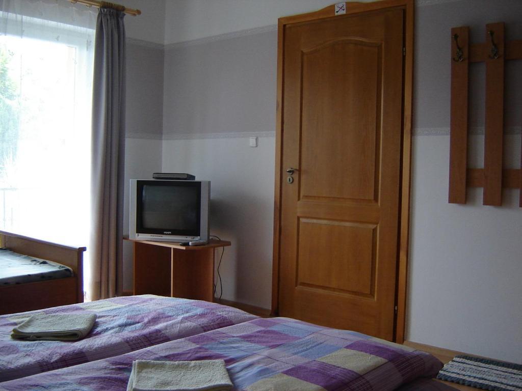 Aranyhal Apartman Sarvar Room photo
