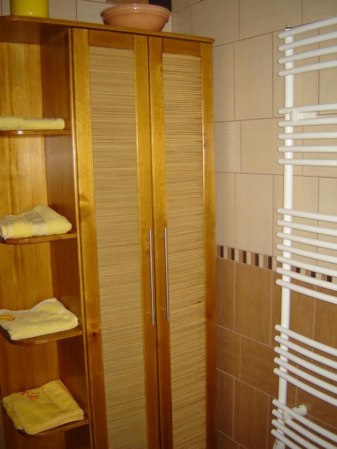 Aranyhal Apartman Sarvar Exterior photo